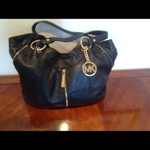 🔥 MICHAEL KORS BAG 🔥 Super soft black leather